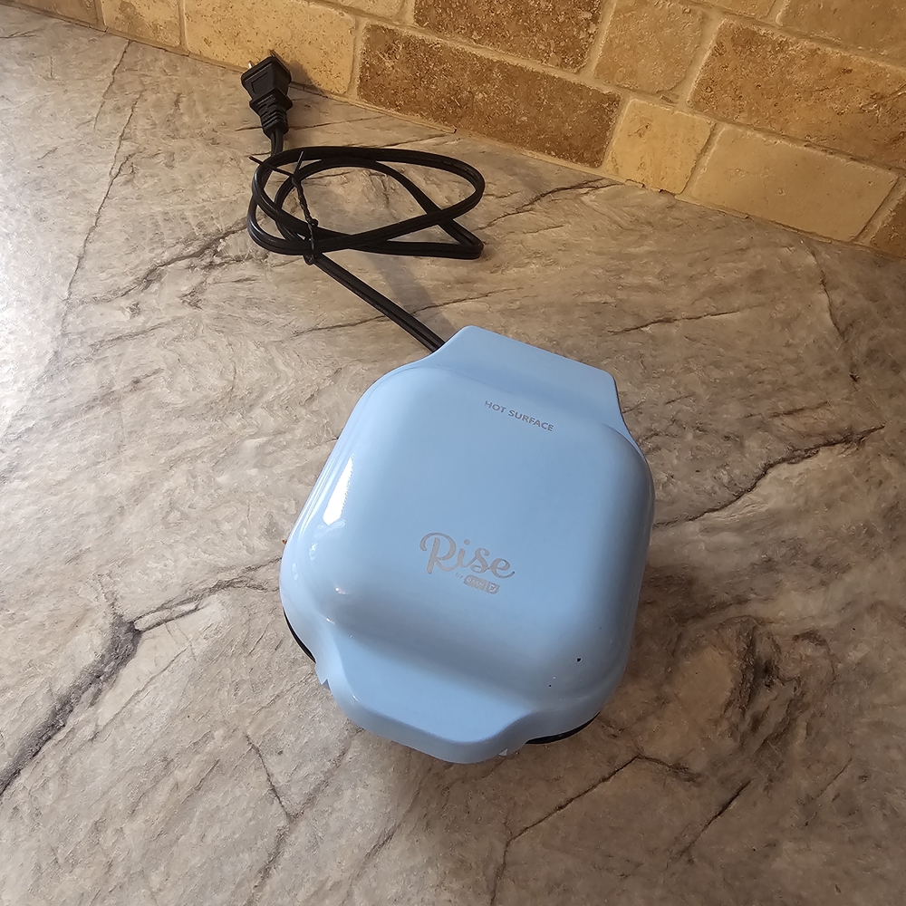 Blue Rise Mini Waffle Maker